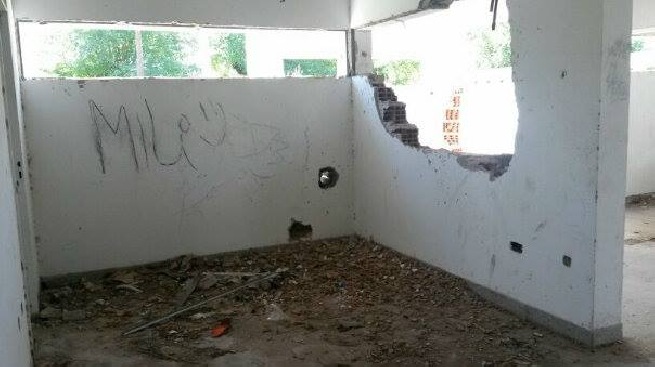 Unidades sanitarias abandonadas en Moreno